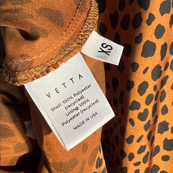 VETTA Reversible Midi Skirt in Animal Print - Picture 2 of 3